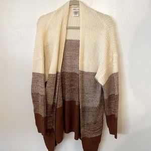 3 toned cardigan